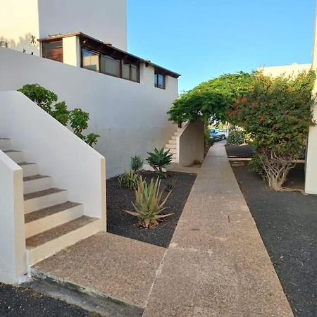 Apartamento Eva Costa Teguise Esterno foto